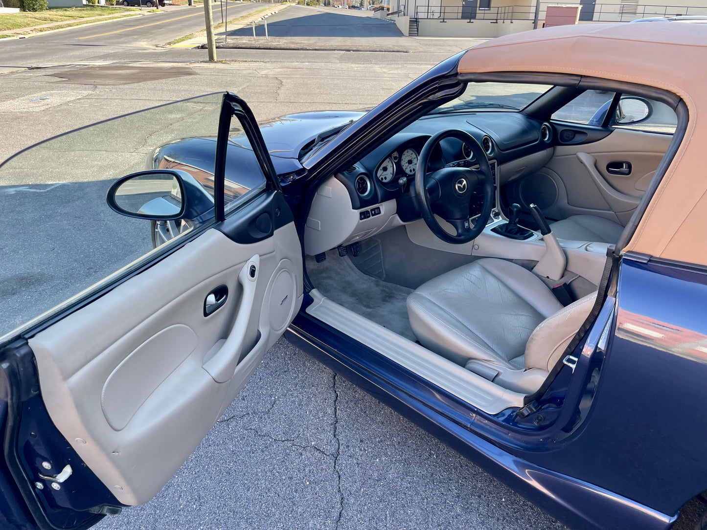 2003 Mazda Miata MX-5 LS
