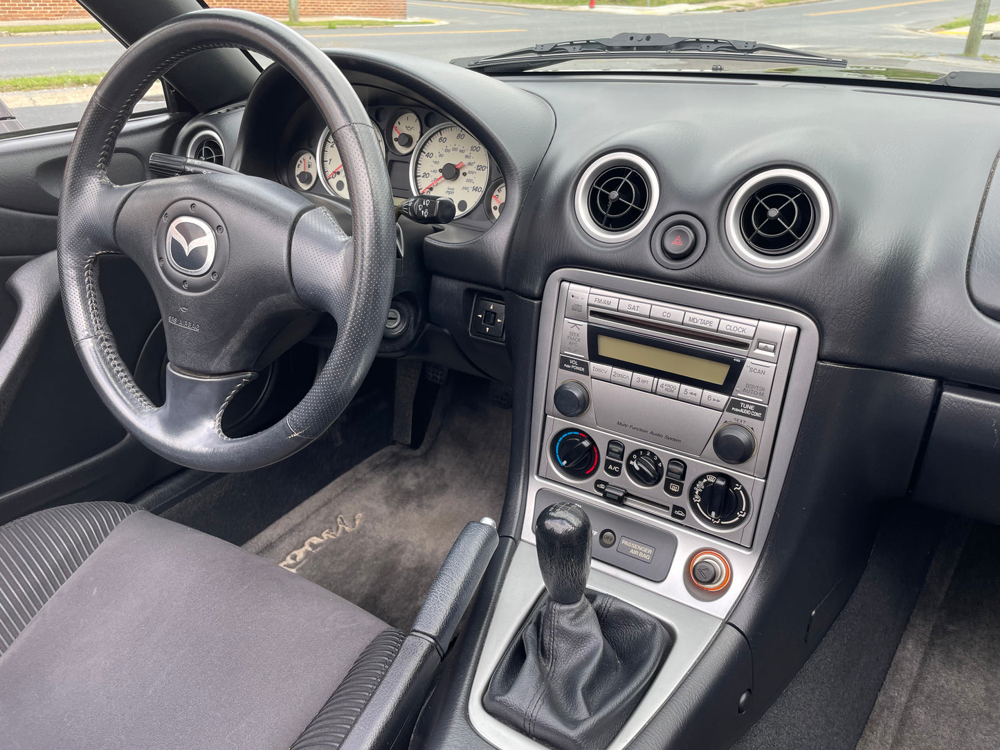 2004 Mazda Miata MX-5