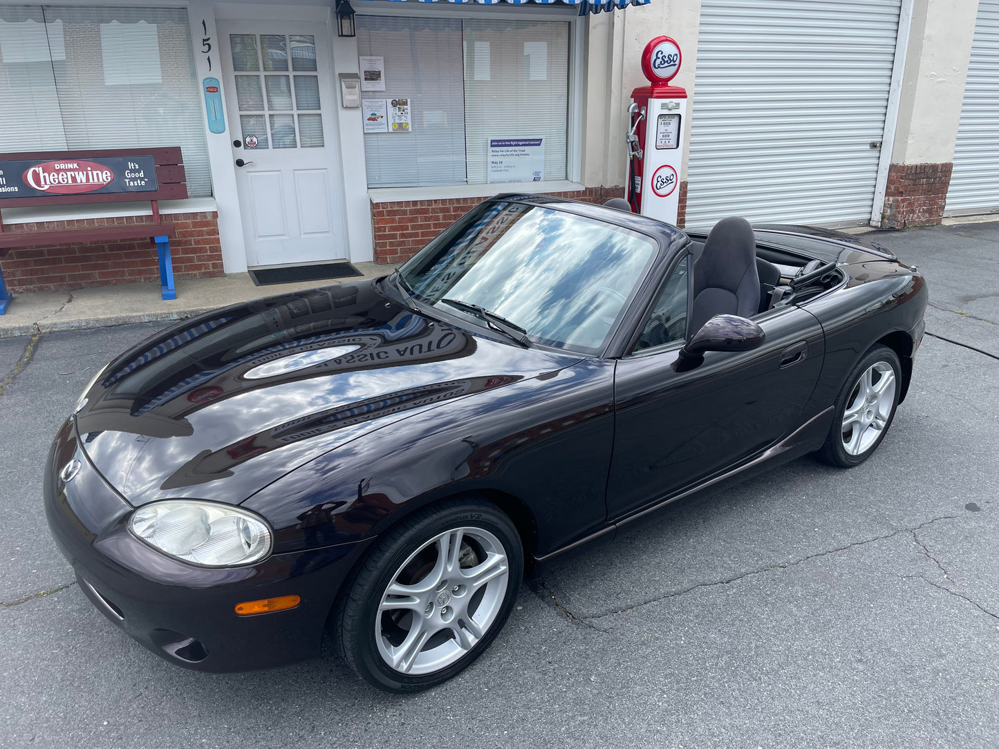 2004 Mazda Miata MX-5