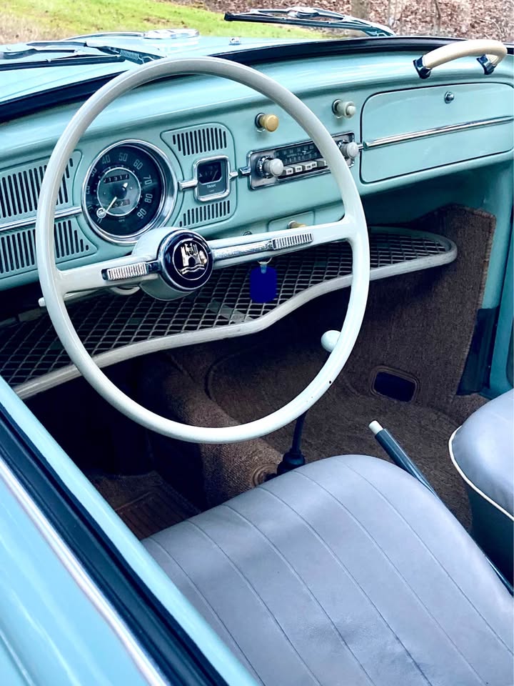 1965 Volkswagon Beetle Deluxe