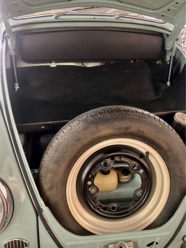 1965 Volkswagon Beetle Deluxe