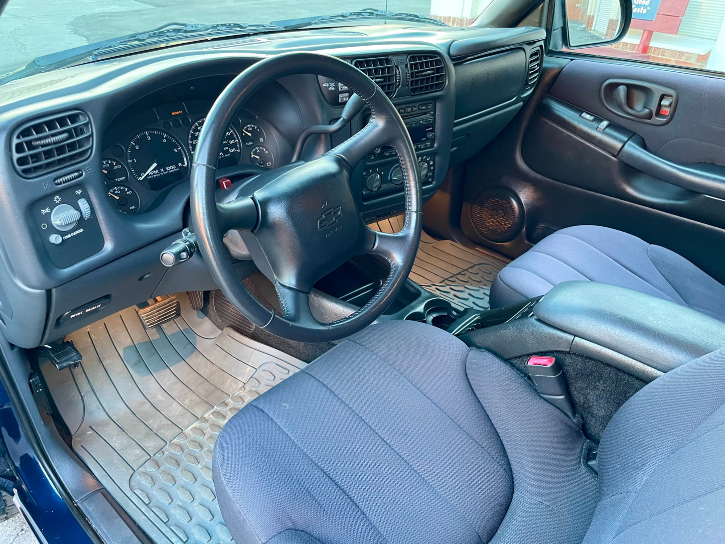 2004 Chevrolet S10 Crew Cab 4X4